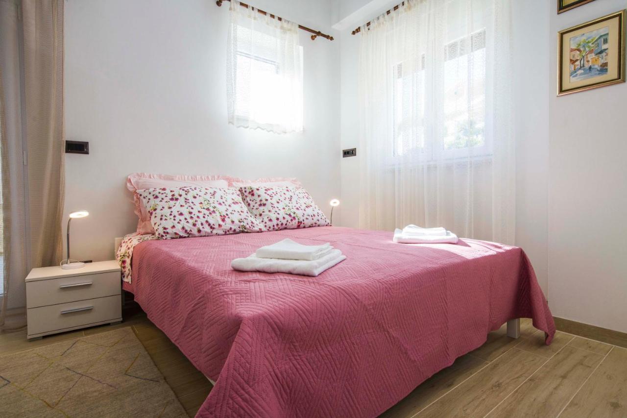 Ve & Ki Appartement Podstrana Buitenkant foto