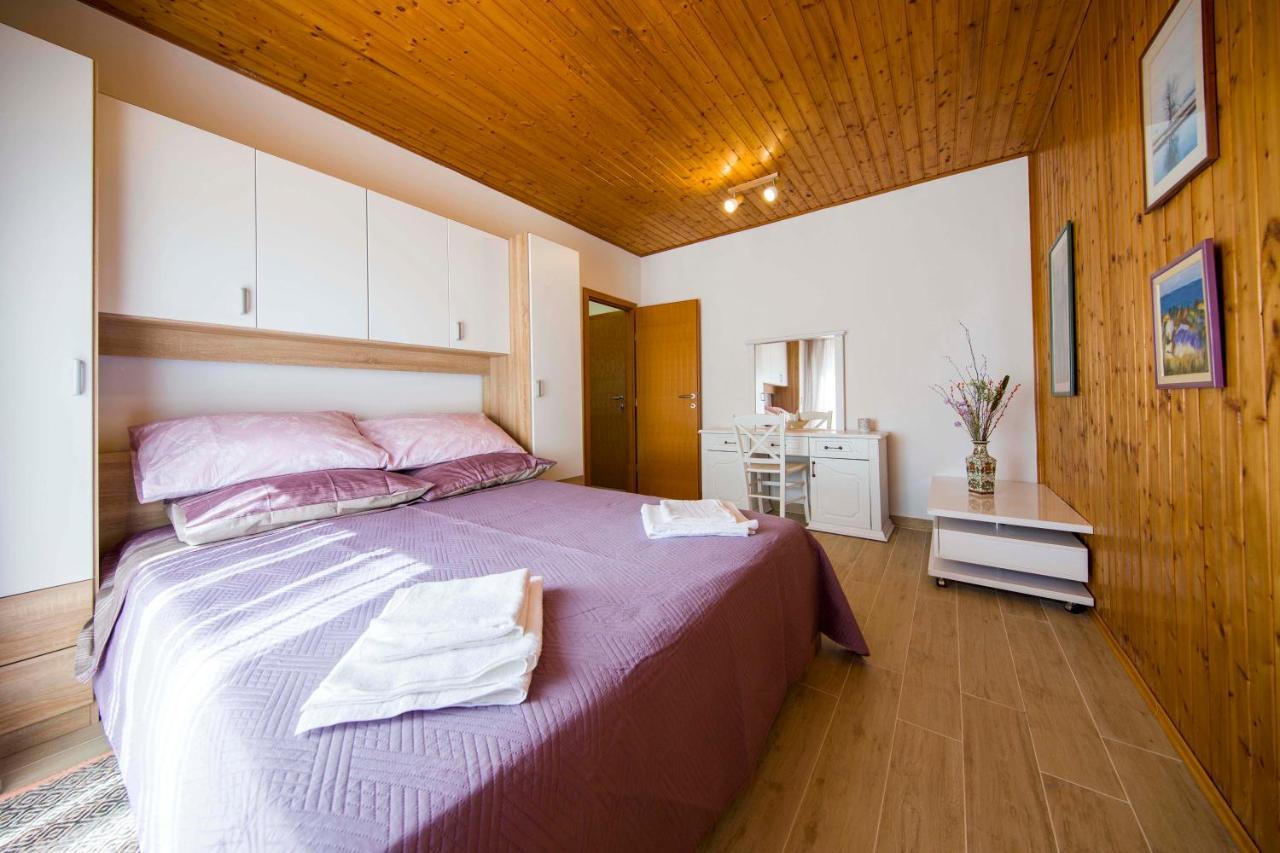 Ve & Ki Appartement Podstrana Buitenkant foto