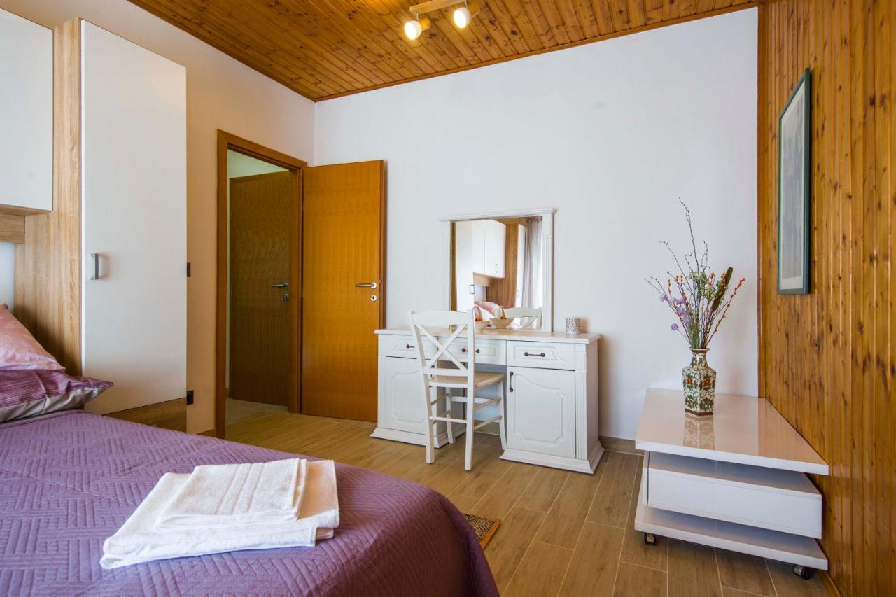 Ve & Ki Appartement Podstrana Buitenkant foto